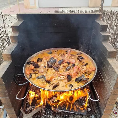 Kuqueta, Σπίτι διακοπών